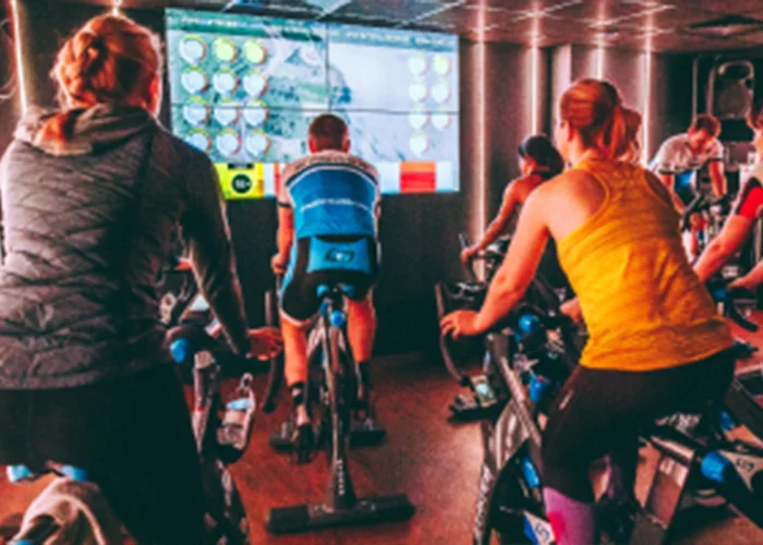 Stages Cycling USA — Hệ Thống Xe Đạp Tập Studio & Đo Công Suất Số 1 Thế Giới 8 Stages Studio Cloud Gauges